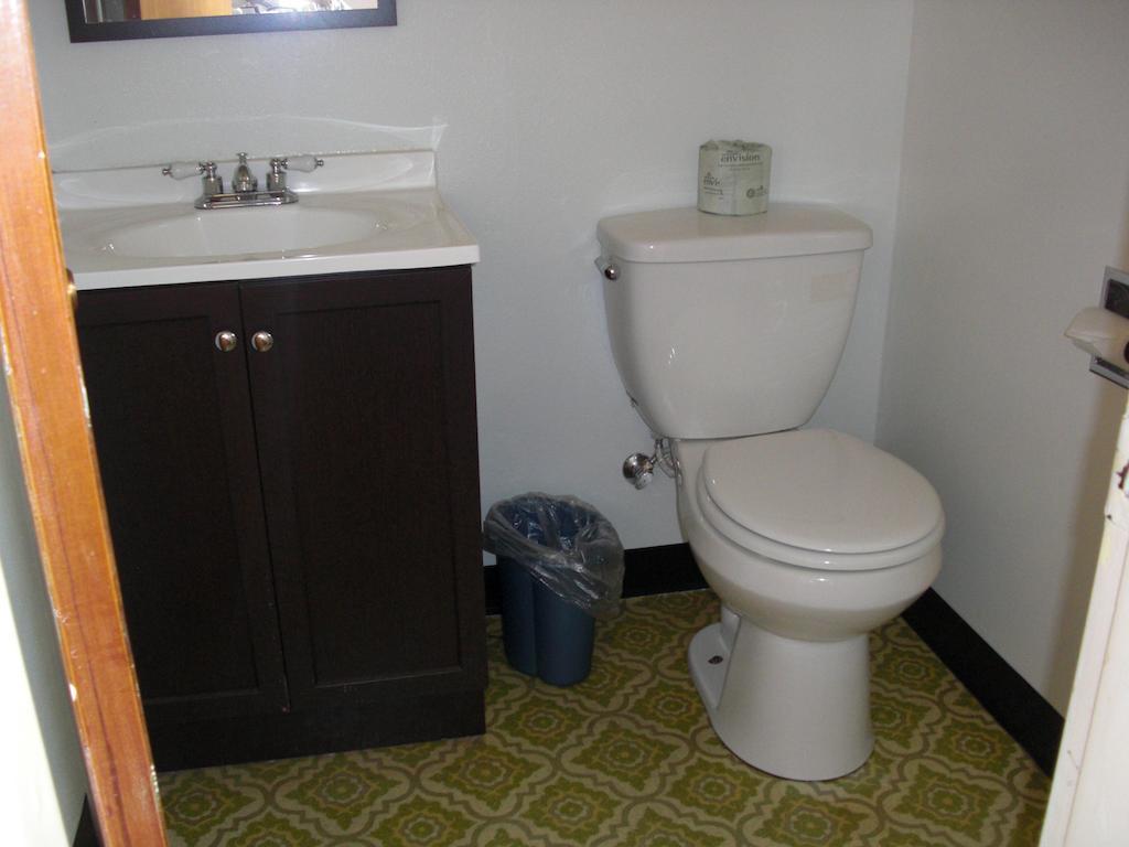 Motel Ocean Avenue 2*